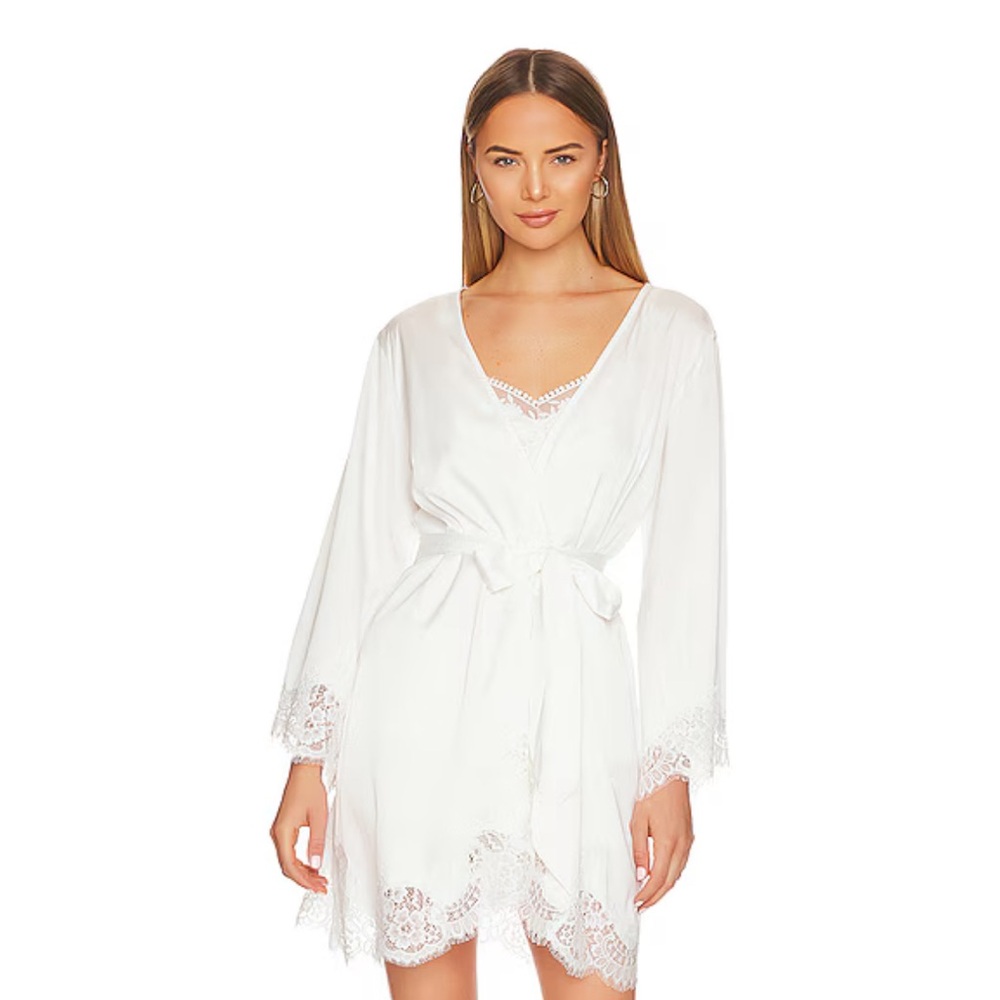 Homebodii Sian Robe White